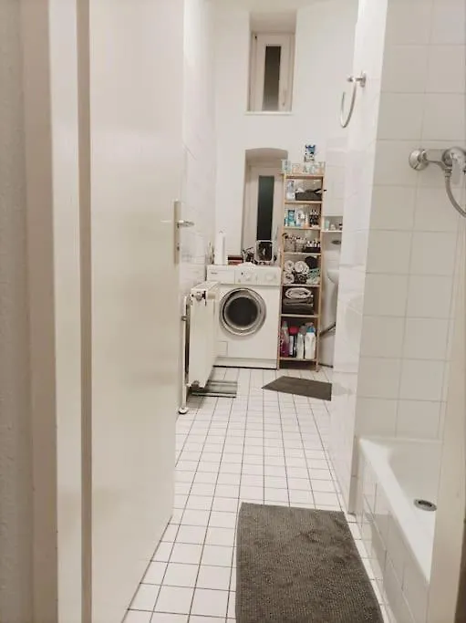 Διαμέρισμα Private Bedroom In Berlin Friedrichshain